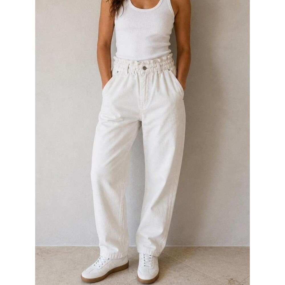 Zara Baggy Fit Paperbag High Rise White Jeans Size 4